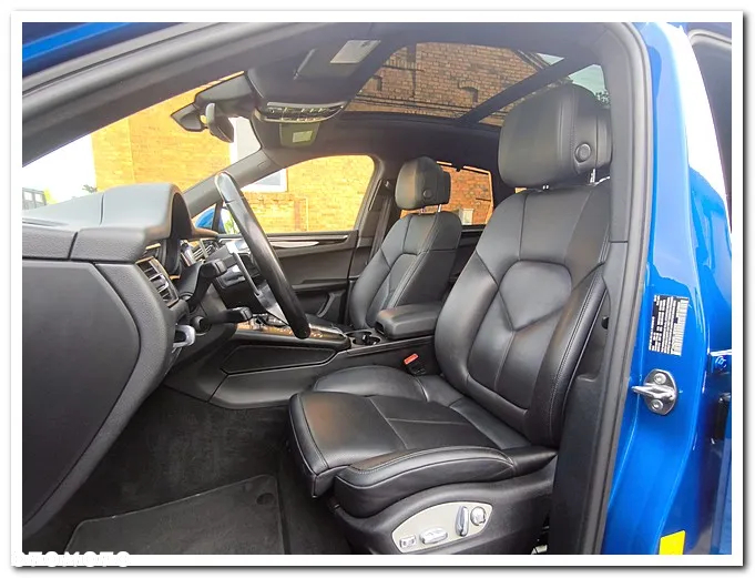 Porsche Macan - 35