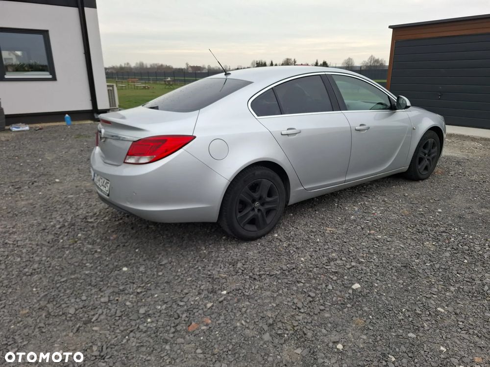 Opel Insignia 2.0 CDTI Cosmo - 3
