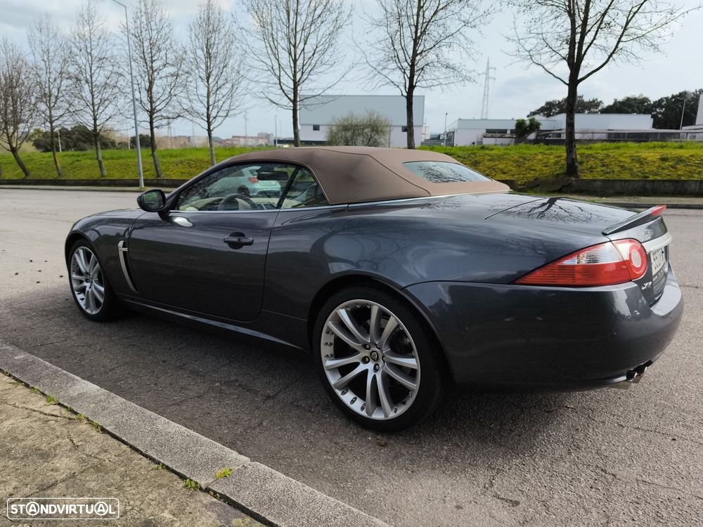 Jaguar XK XKR - 11