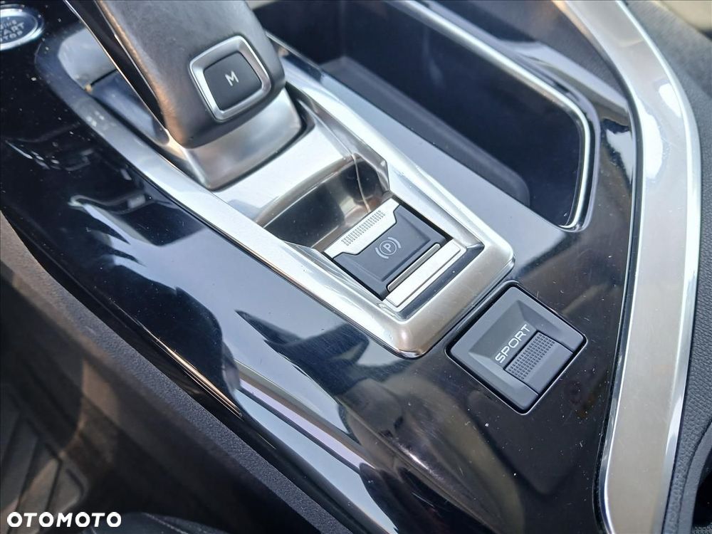 Peugeot 5008 - 22