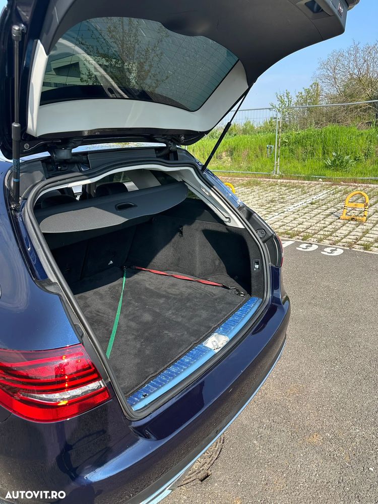 Mercedes-Benz C 200 MHEV - 8