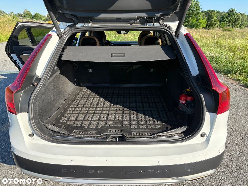 Volvo V90 D5 AWD Inscription - 29