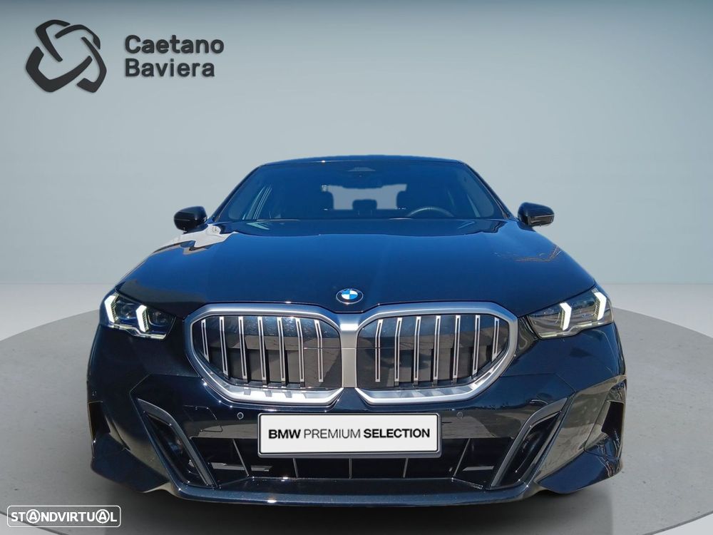 BMW 520 d Pack Desportivo M - 2