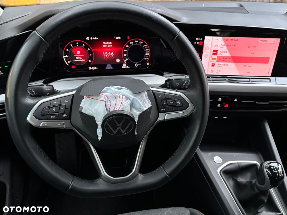 Volkswagen Golf 1.0 TSI OPF Active - 22