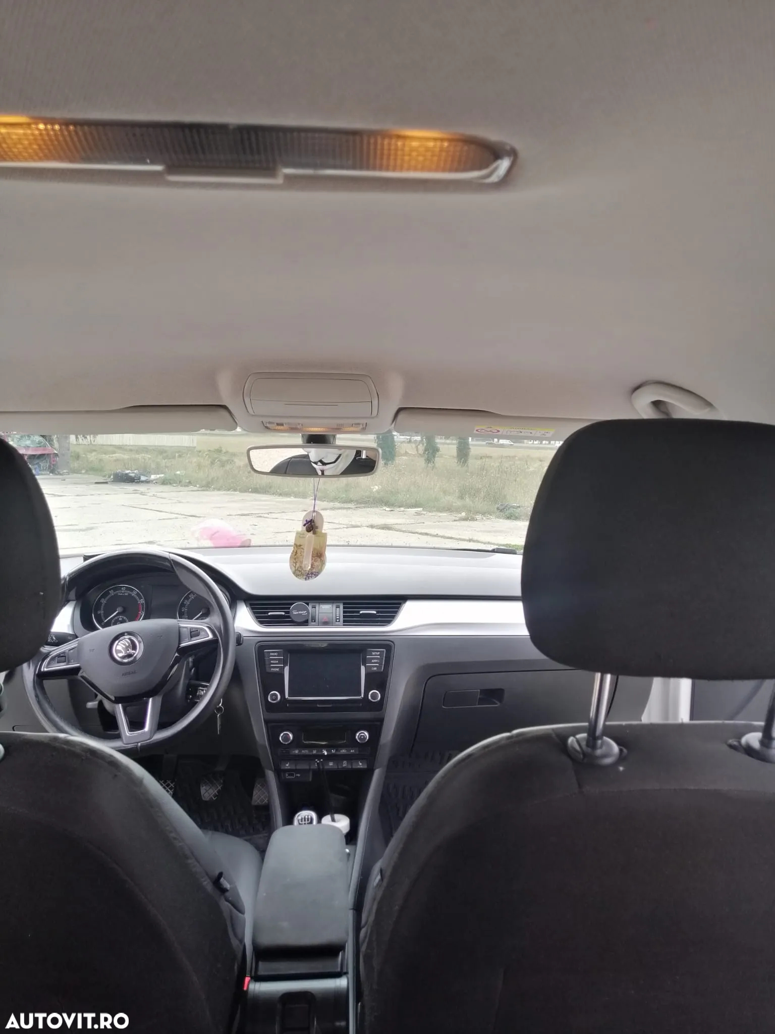 Skoda RAPID 1.0 TSI Ambition - 18