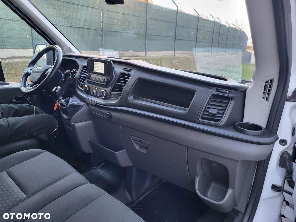 Ford Transit - 6