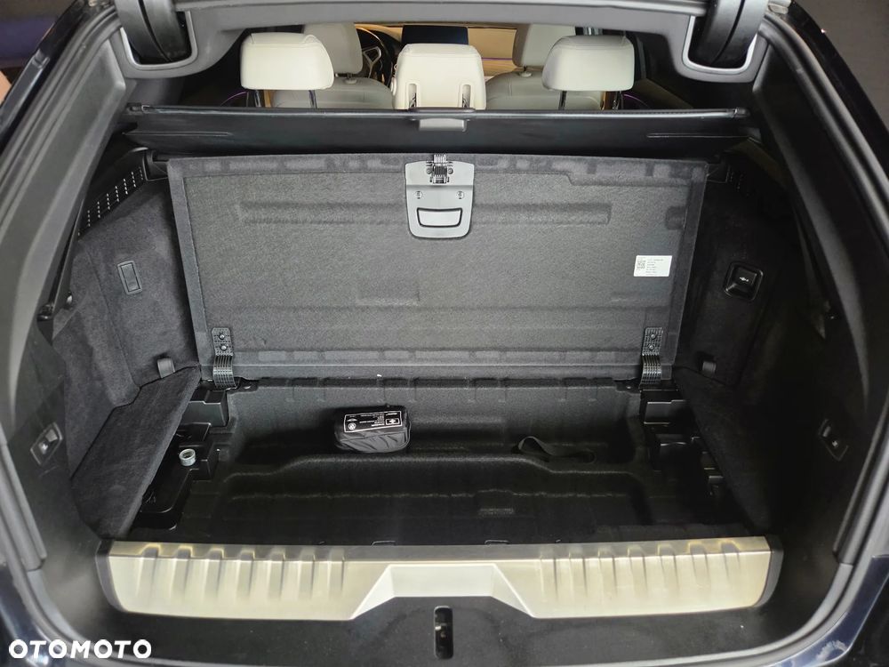 BMW Seria 5 530e M Sport sport - 29