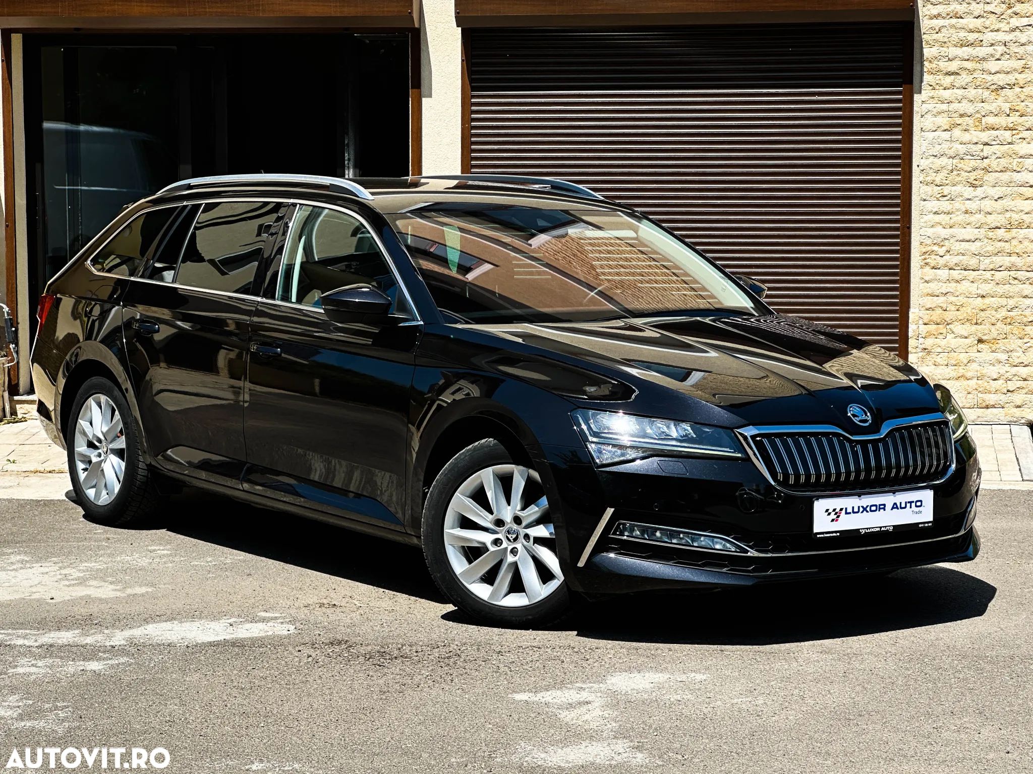 Skoda Superb Combi 1.4 TSI PHEV Style - 1