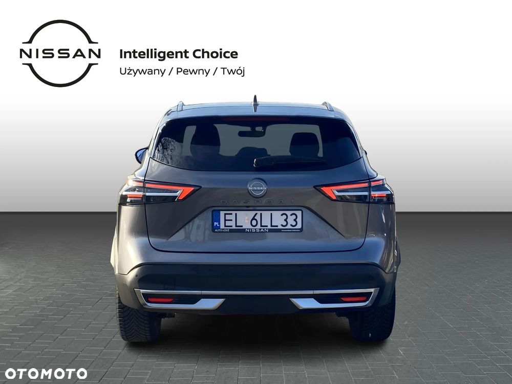 Nissan Qashqai 1.3 DIG-T MHEV N-Connecta Xtronic - 4