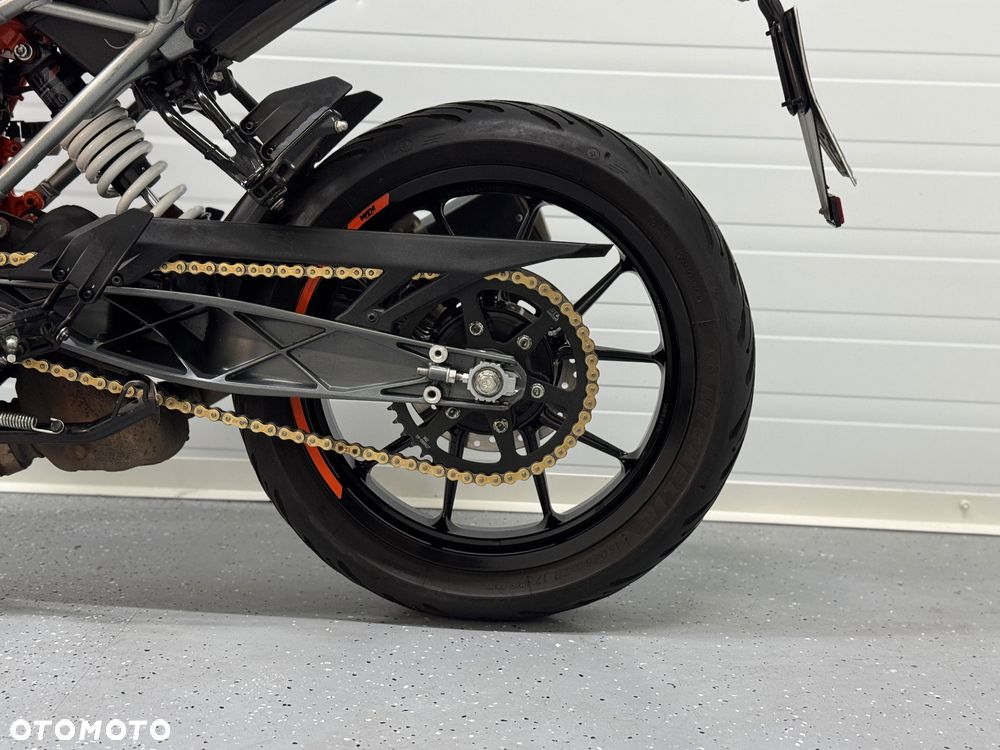 KTM Duke - 12