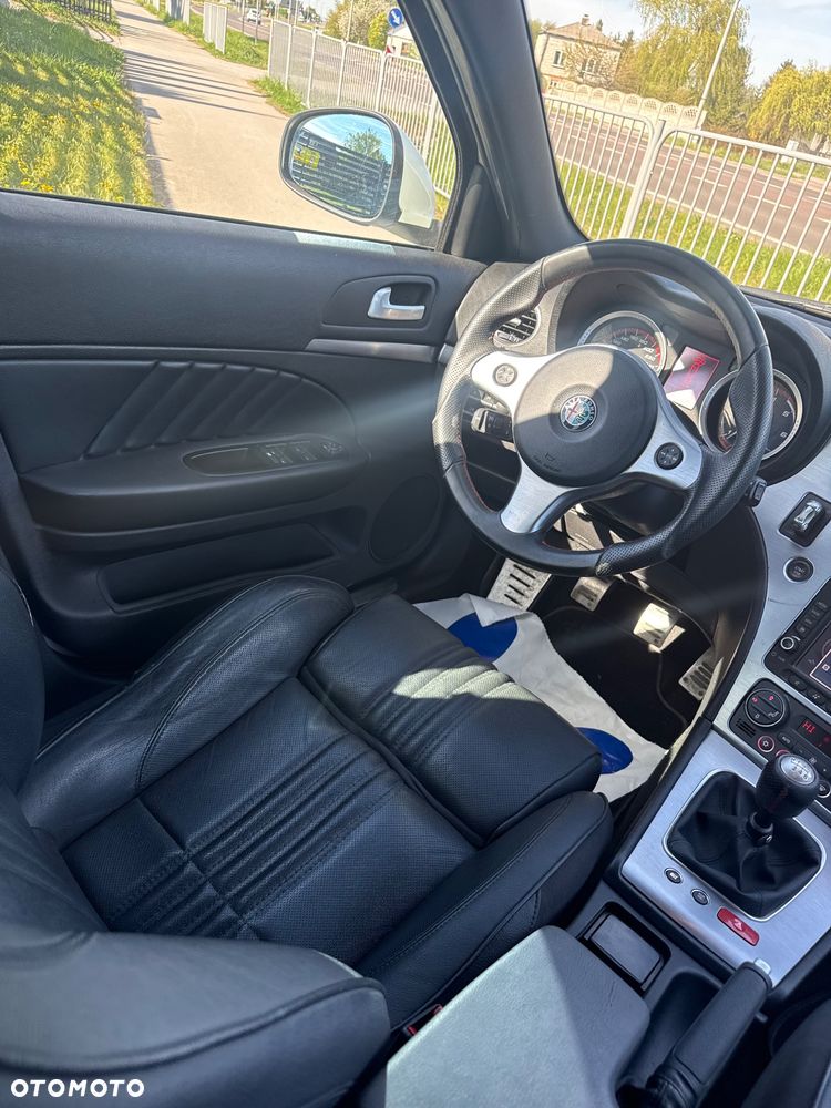 Alfa Romeo 159 2.4 JTDM 20V DPF Q4 ti - 9