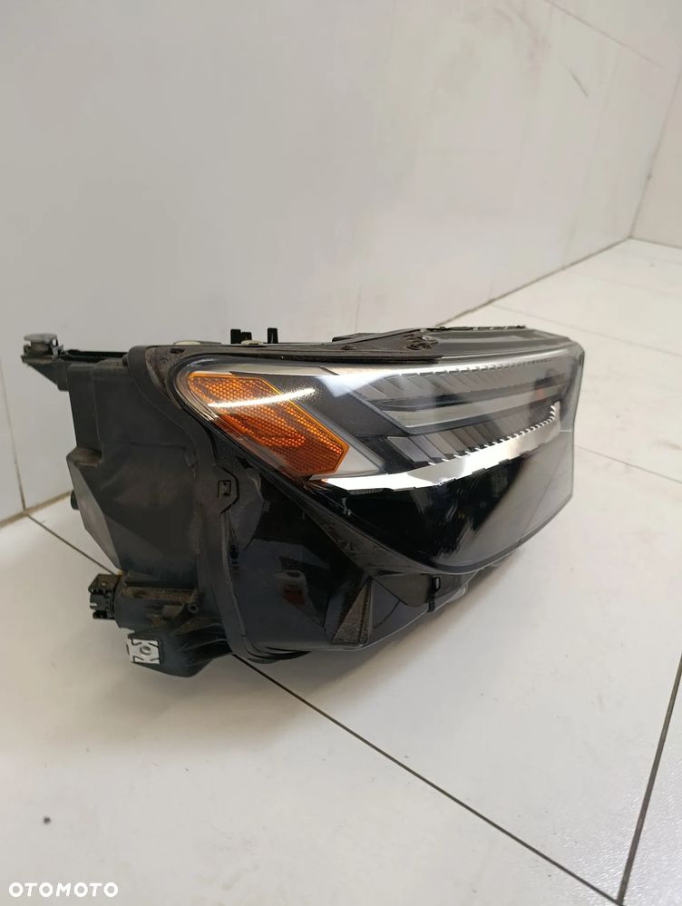 Lampa reflektor prawy przód full led USA Audi Q4 e-tron etron - 3