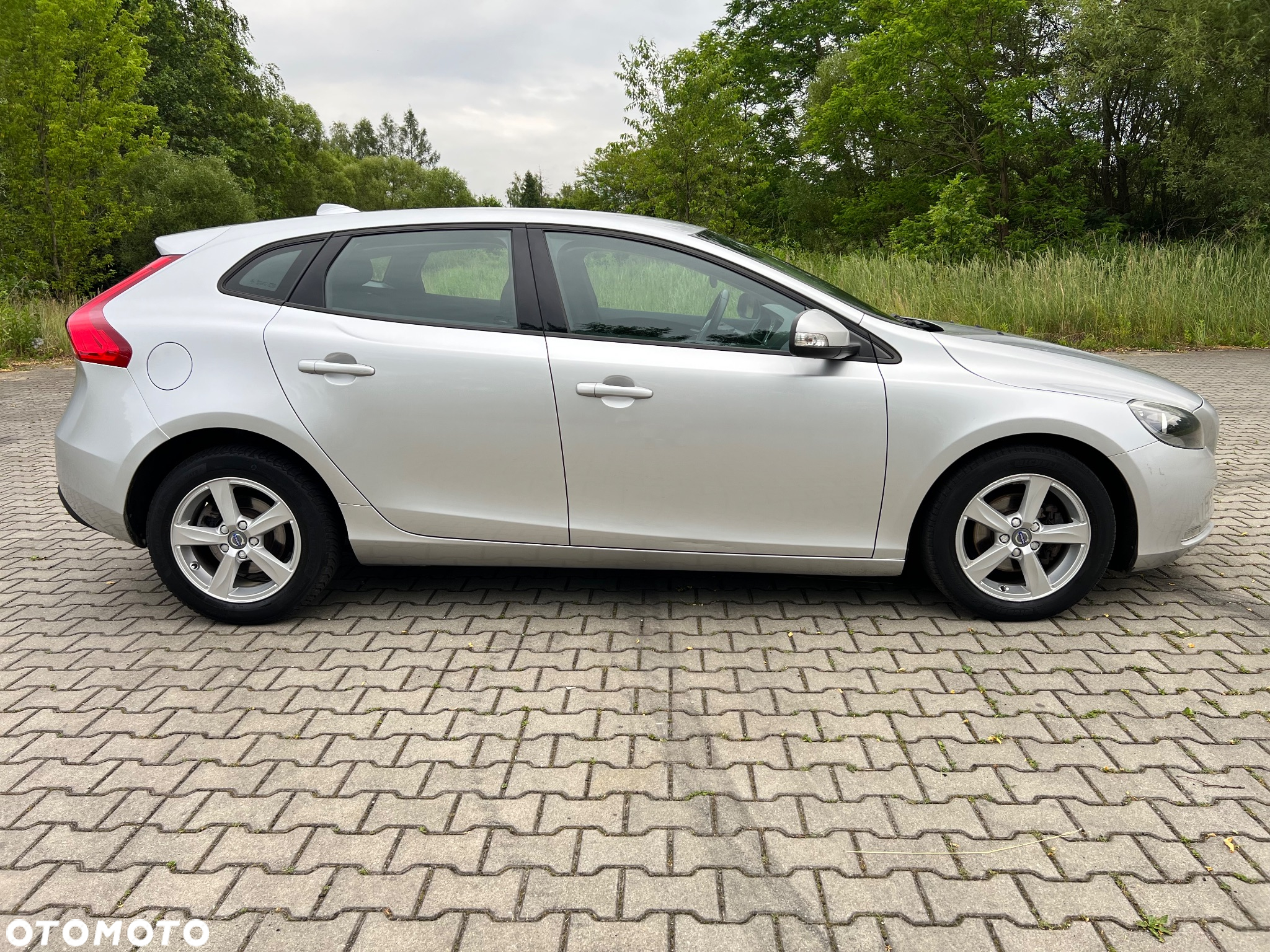 Volvo V40 D2 Drive-E Base - 10