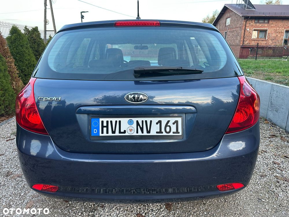 Kia Ceed Cee'd 1.4 Comfort - 4