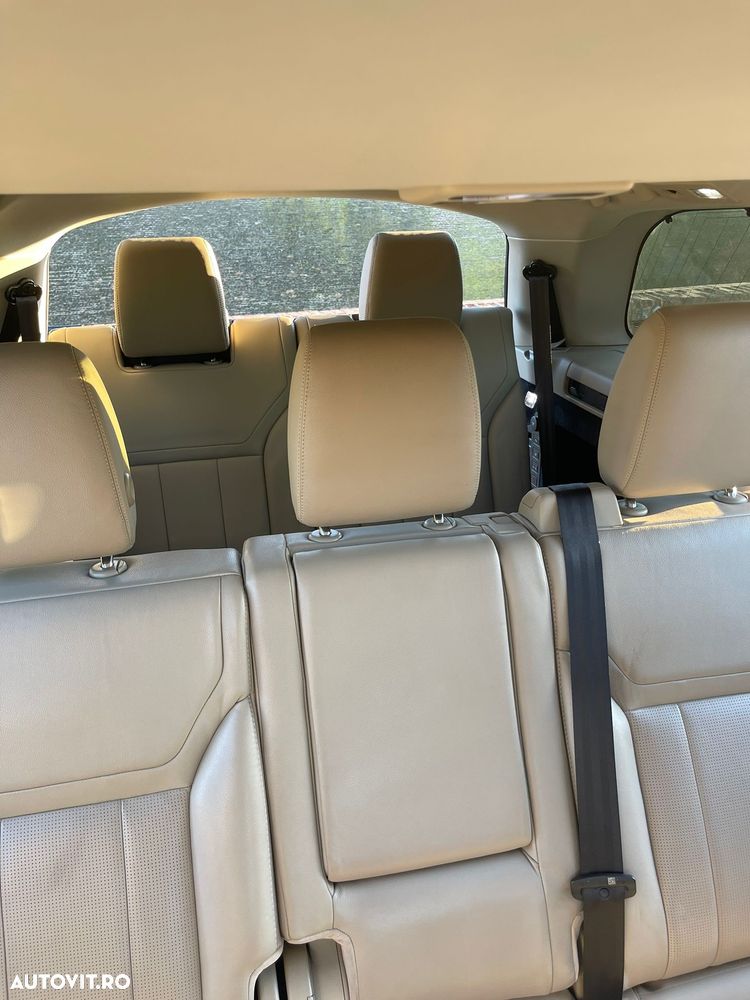 Land Rover Discovery 2.0 L SD4 HSE Luxury - 8