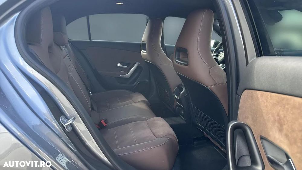 Mercedes-Benz A 200 MHEV 7G-DCT - 14