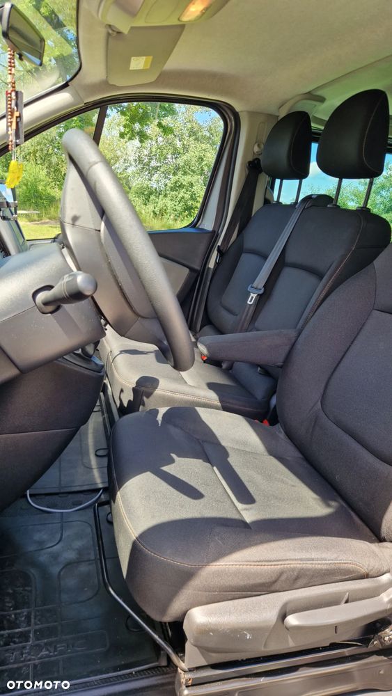 Renault Trafic - 13