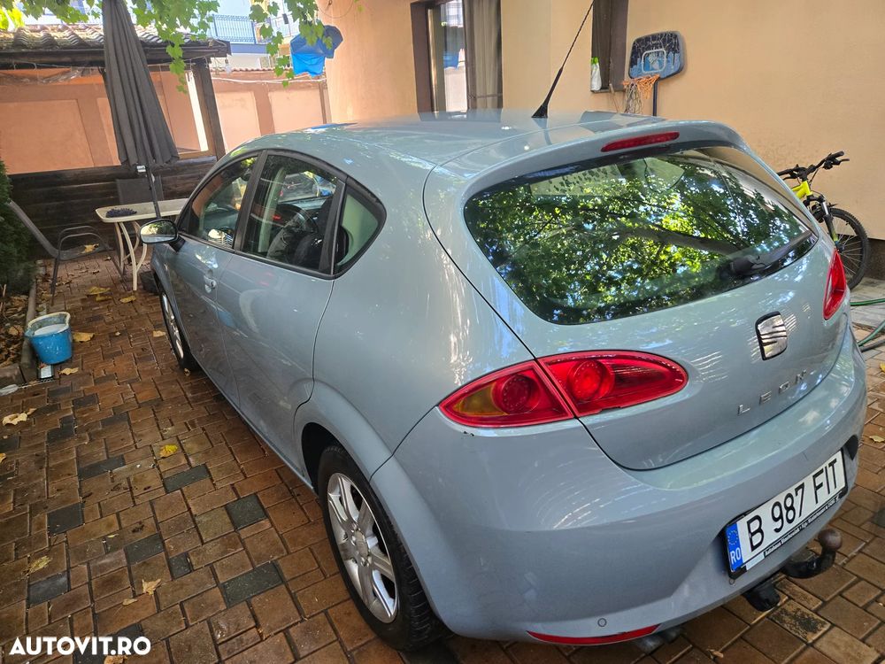 Seat Leon 2.0 TDI DSG Stylance - 5