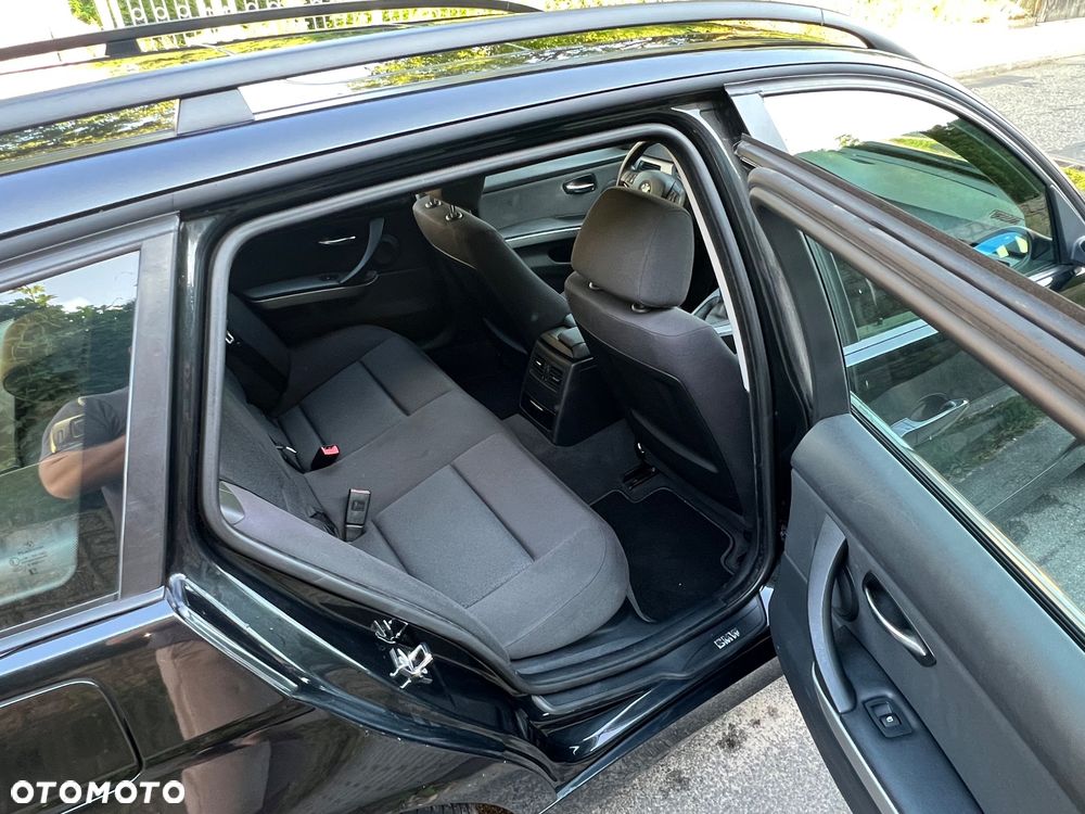 BMW Seria 3 318i - 19