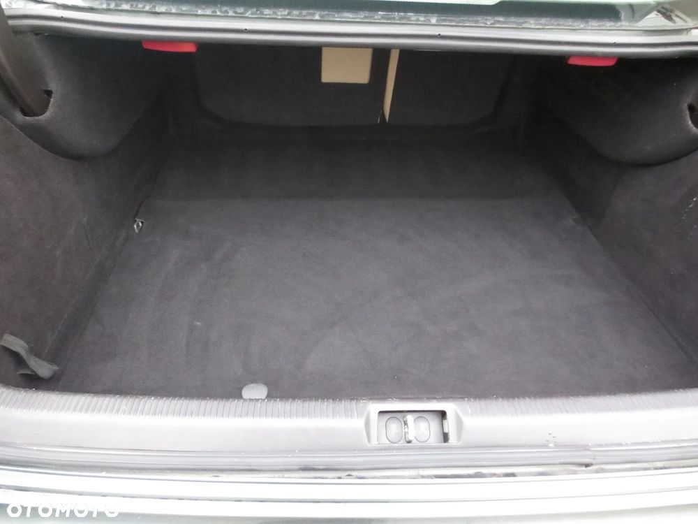 Peugeot 607 2.7 HDi Platinum n.gama - 11