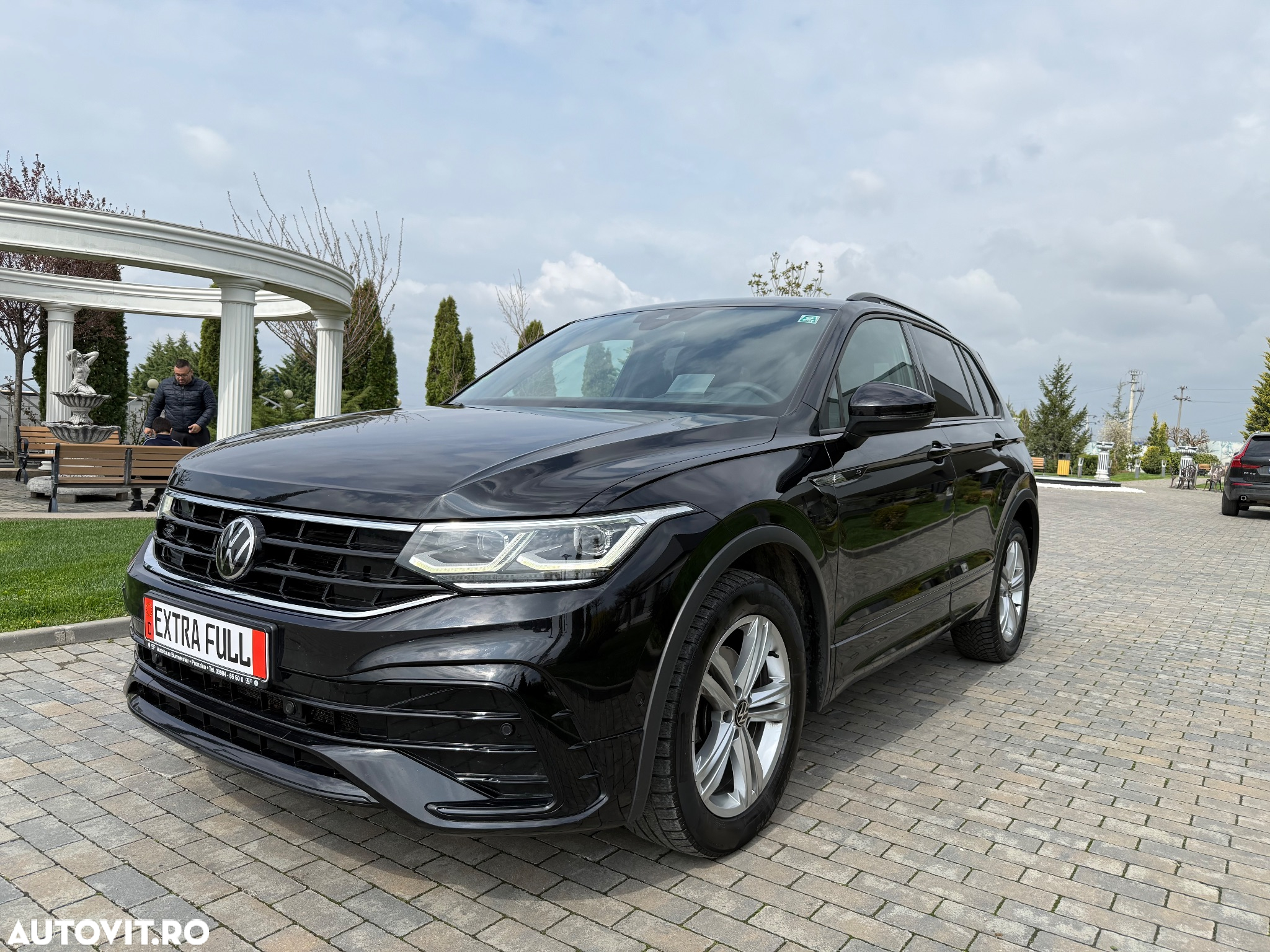 Volkswagen Tiguan 2.0 TDI SCR 4MOTION DSG IQ.DRIVE - 6