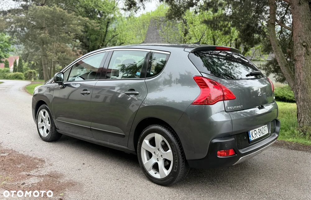 Peugeot 3008 1.6 HDi Premium - 11