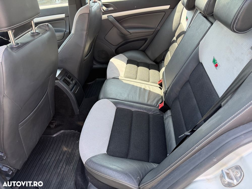 Skoda Octavia 2.0 TDI RS - 5