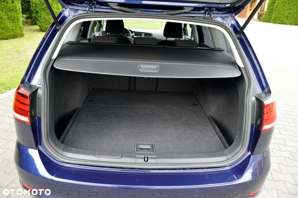 Volkswagen Golf Variant - 39