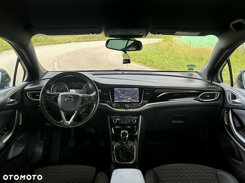 Opel Astra - 16