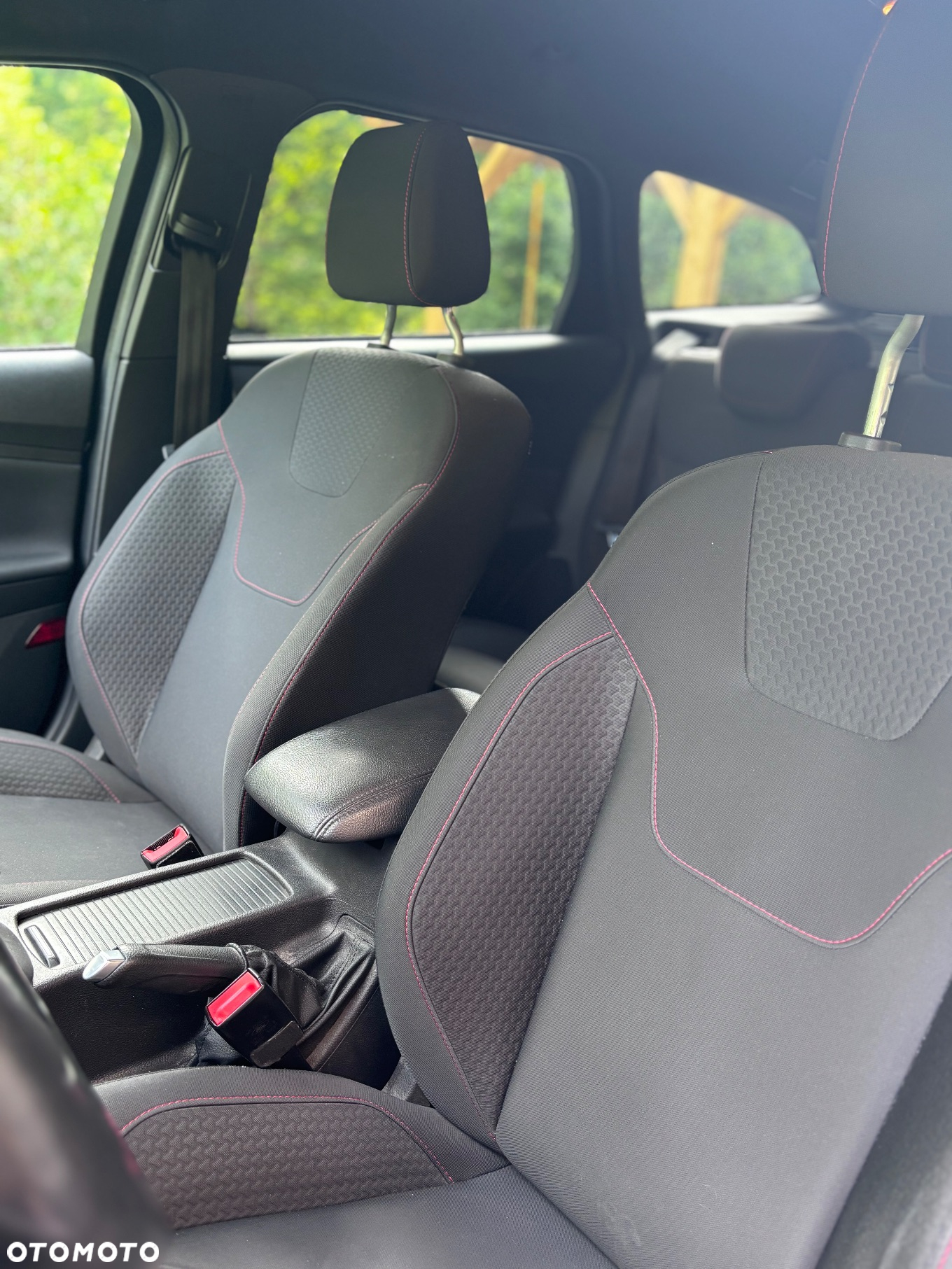 Ford Focus 1.5 TDCi SYNC Edition - 13