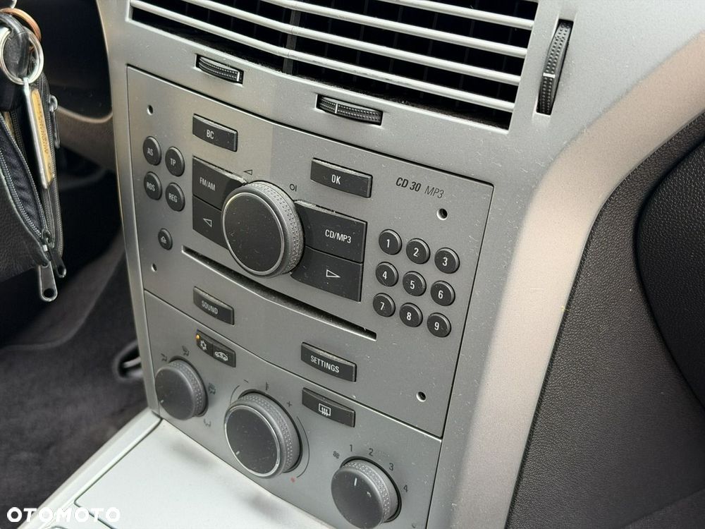 Opel Astra - 18