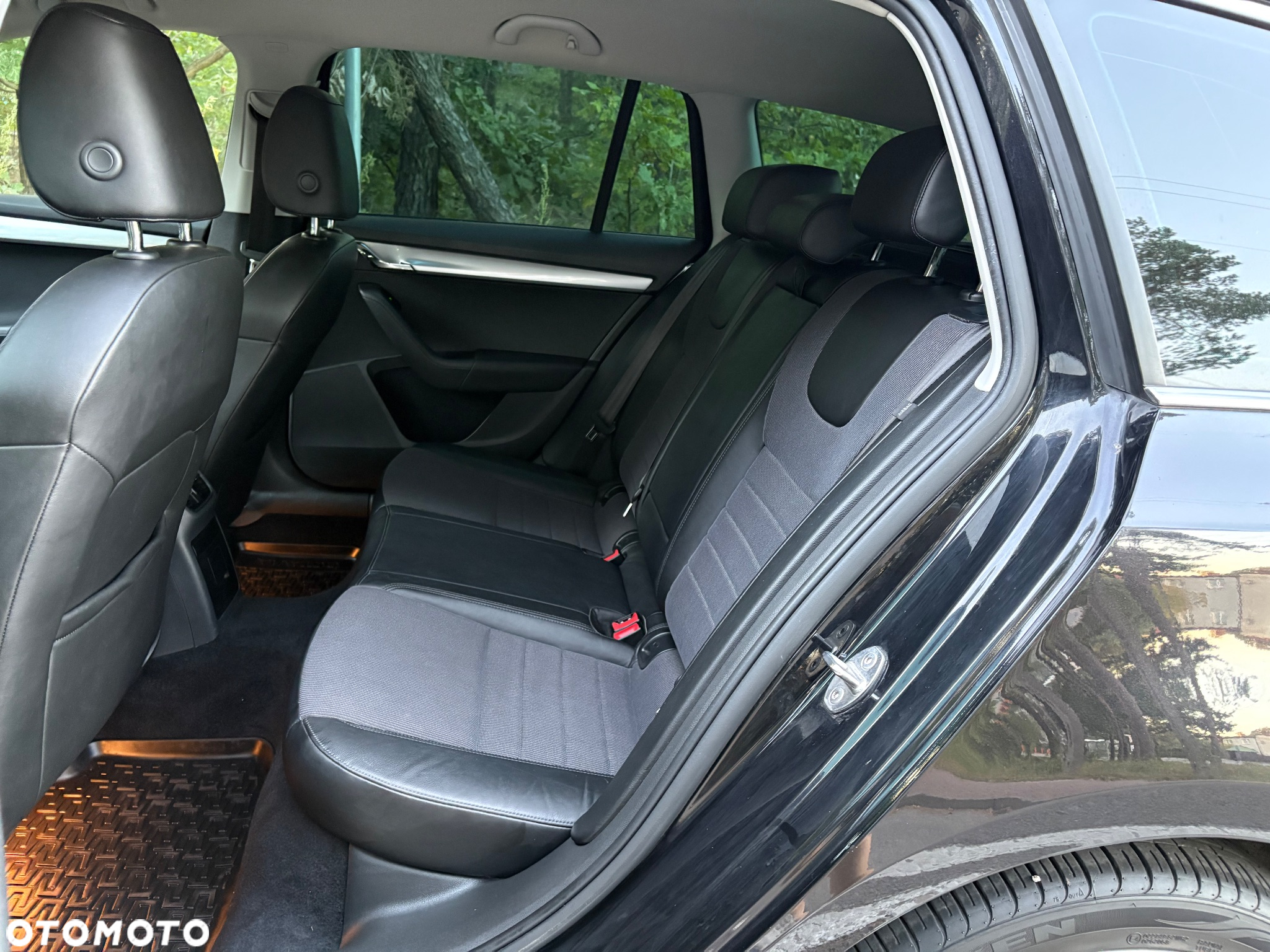Skoda Octavia 1.8 TSI 4x4 DSG Ambition - 18