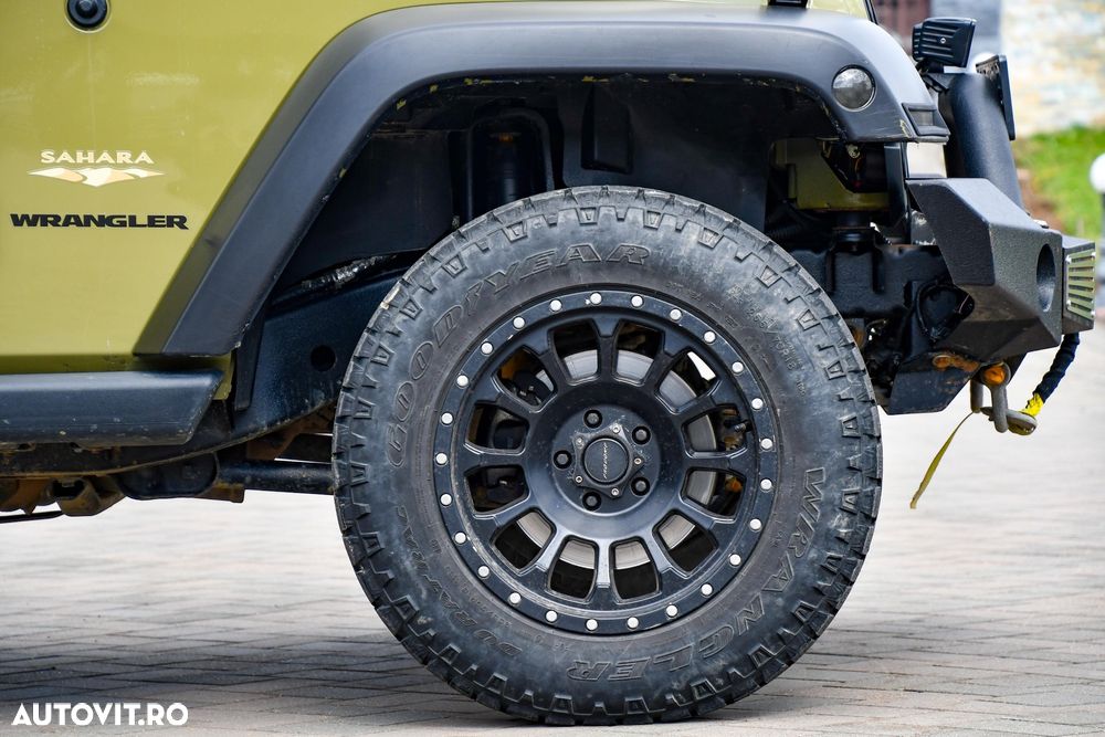 Jeep Wrangler 2.8 CRD AT Sahara - 6