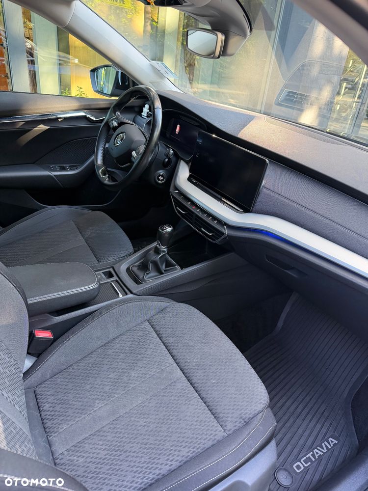 Skoda Octavia 1.5 TSI ACT Style - 6