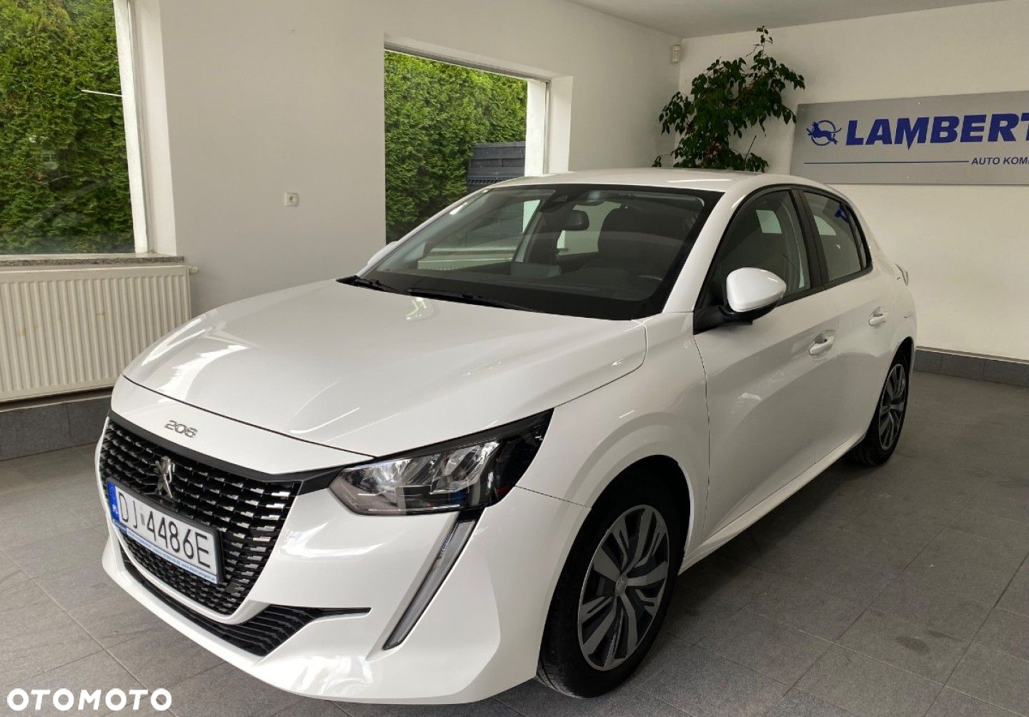 Peugeot 208 - 2