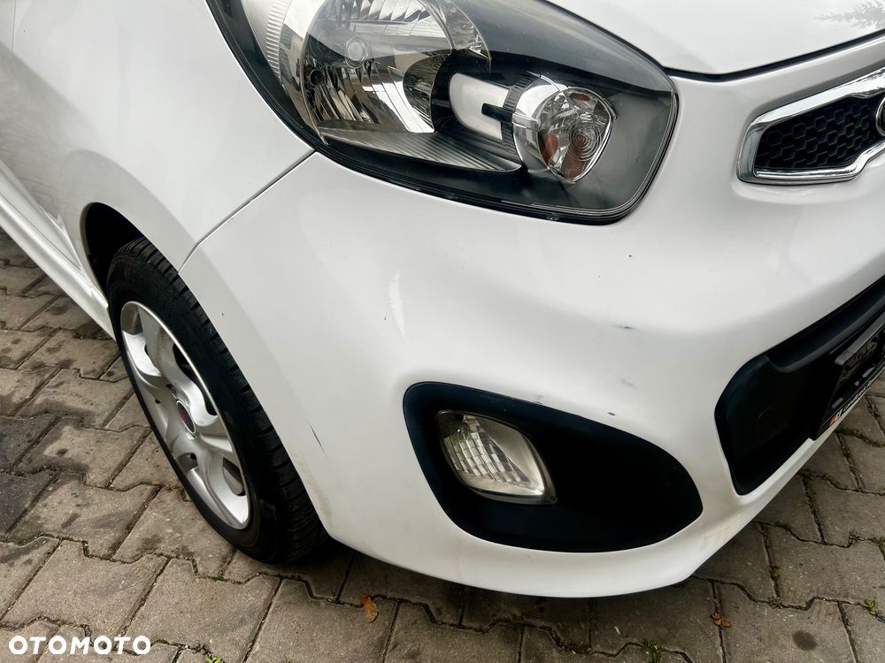 Kia Picanto 1.2 Dream Team Edition - 12