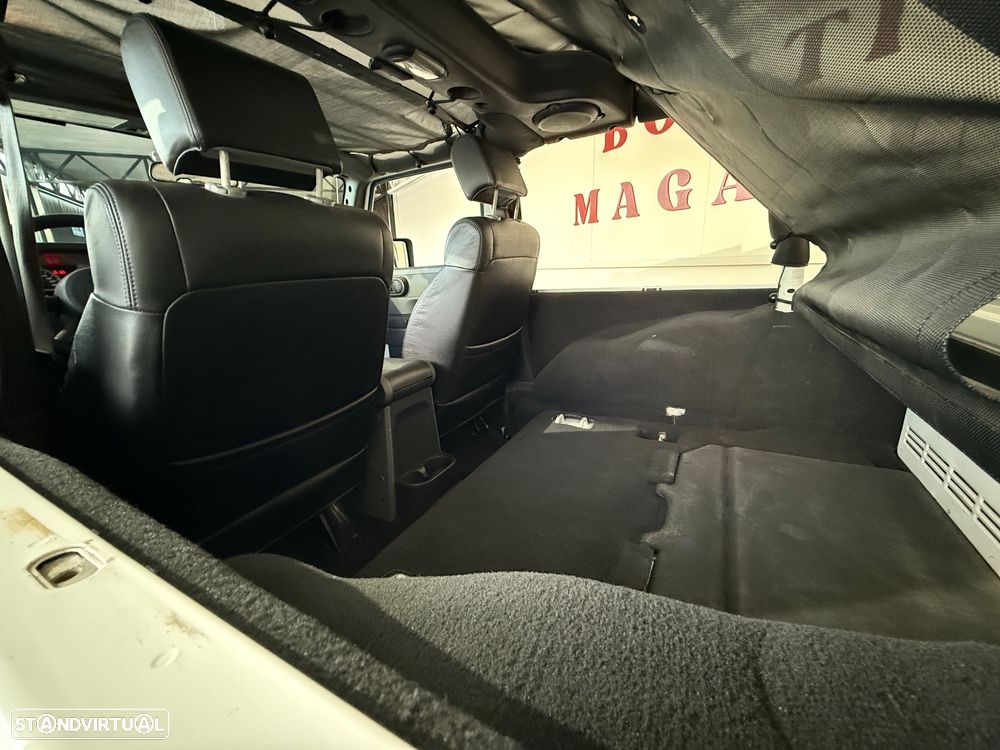 Jeep Wrangler 2.8 CRD ATX Sport - 44