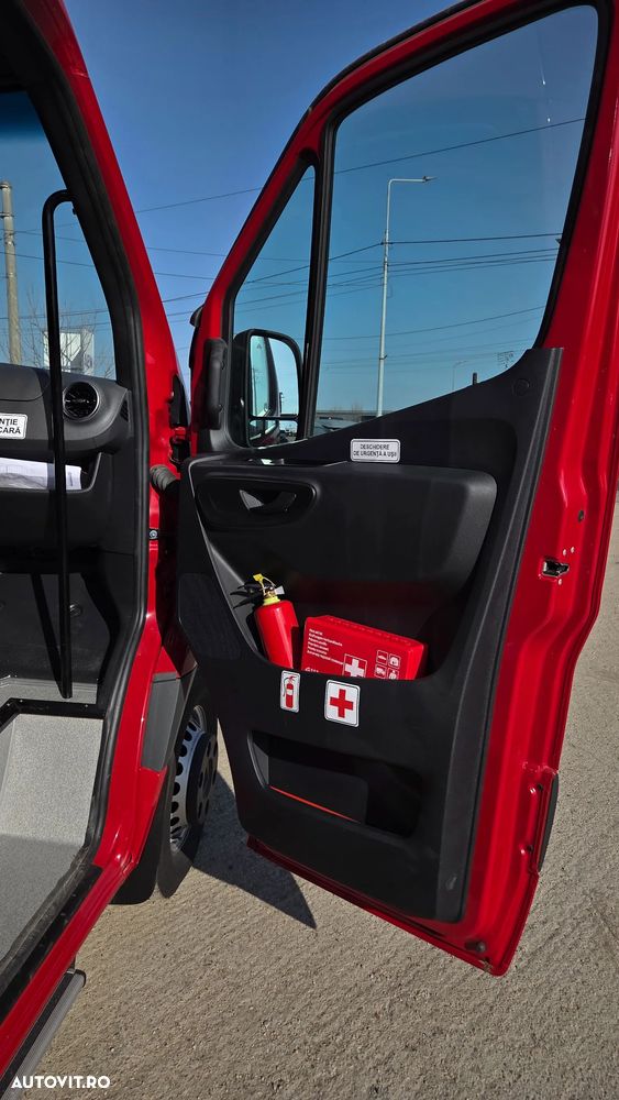 Mercedes-Benz SPRINTER - 7