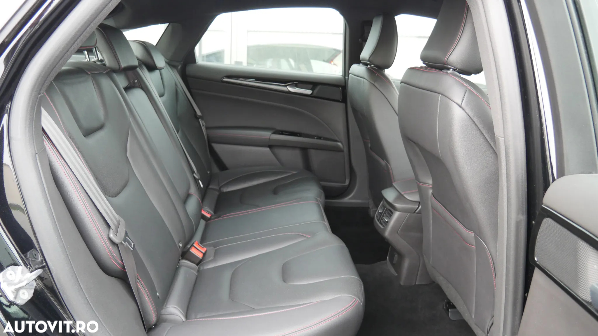 Ford Mondeo 2.0 EcoBlue Aut. ST-Line - 18