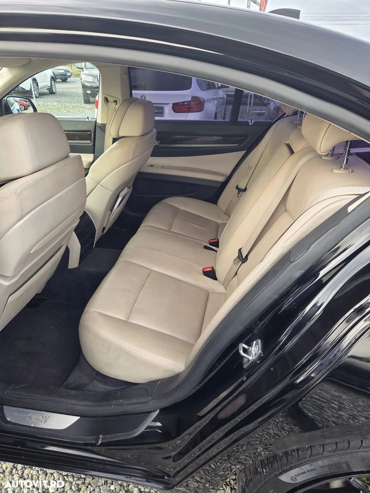 BMW Seria 7 730d Aut. - 8