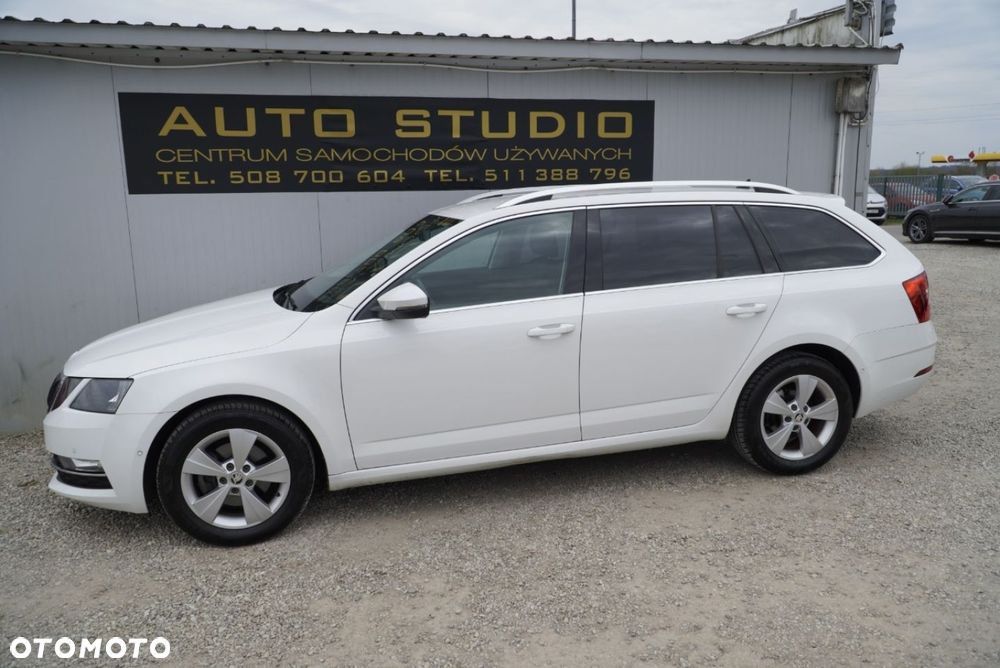 Skoda Octavia 1.5 TSI ACT DSG Clever - 35
