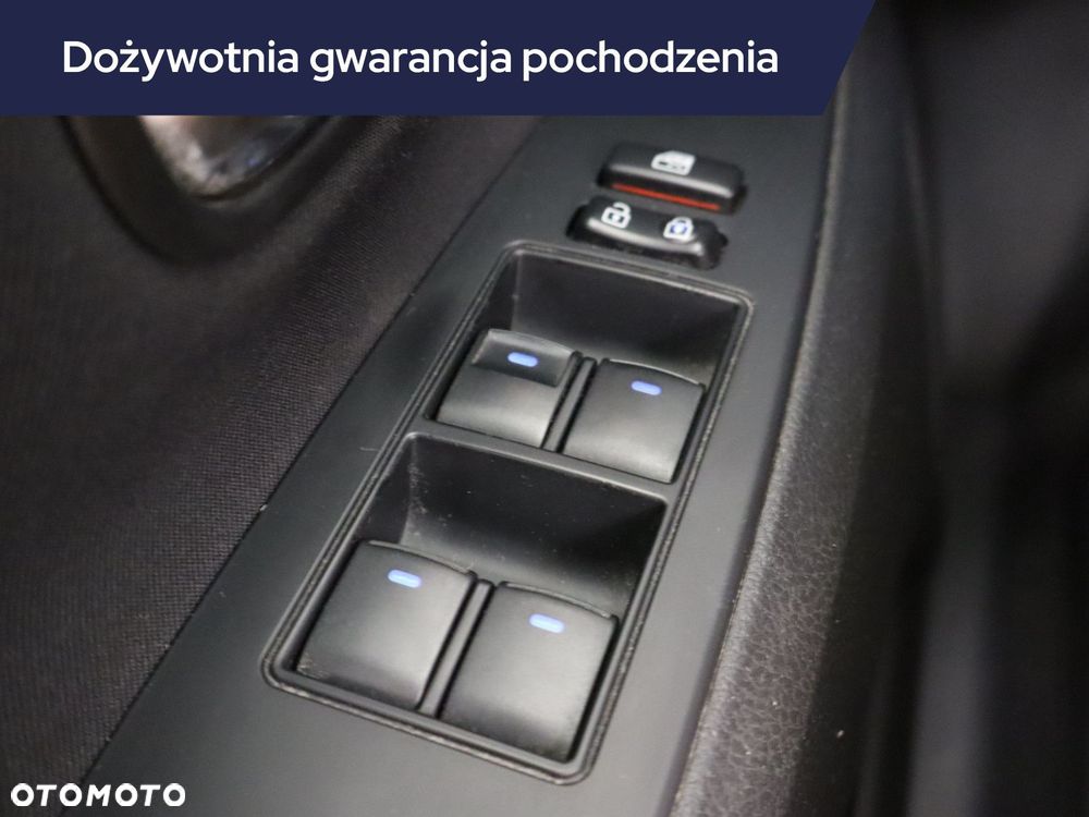 Toyota Avensis - 21