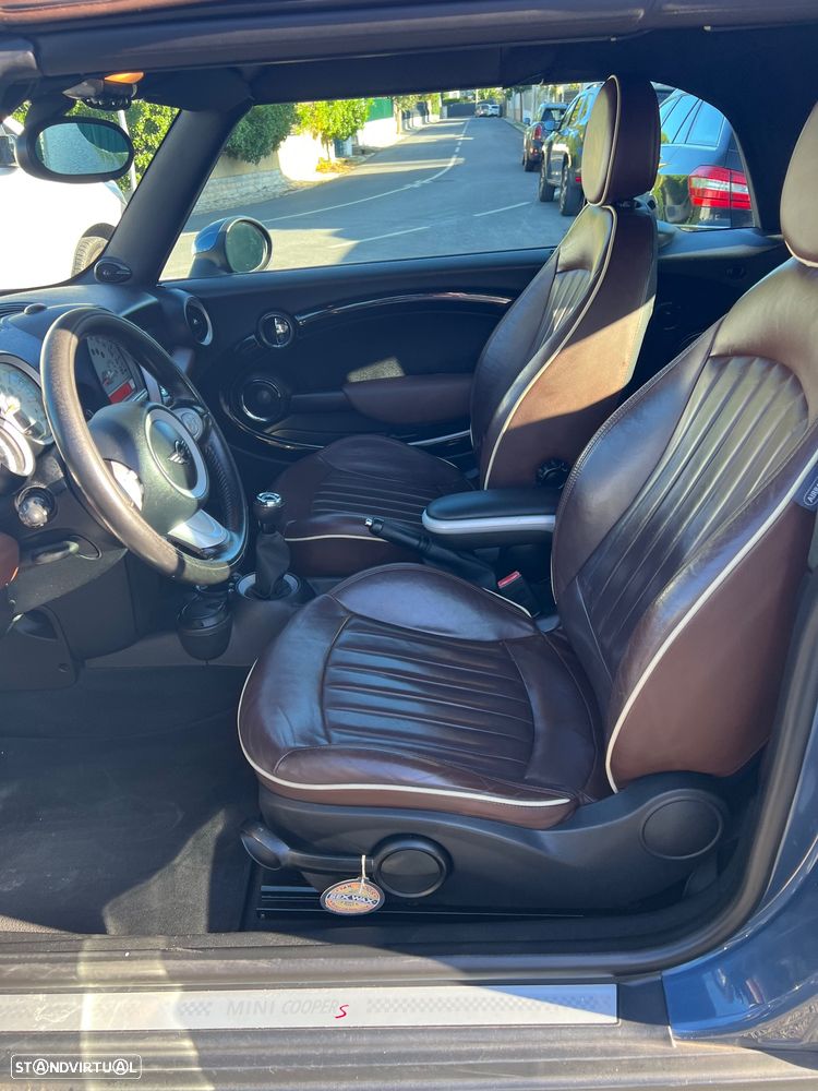 MINI Cabrio Cooper S - 15