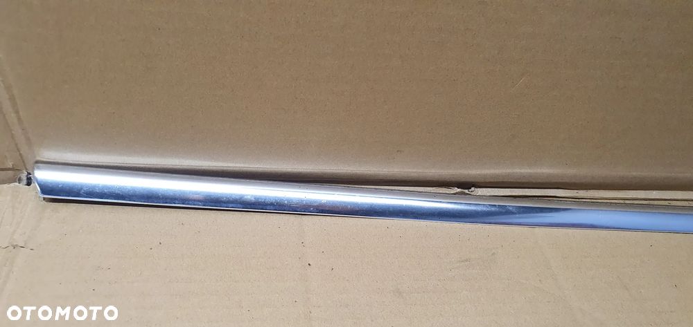 Listwa szyby błotnika lewy tył chrom Audi A6 C6 Kombi 4F9953345 - 2