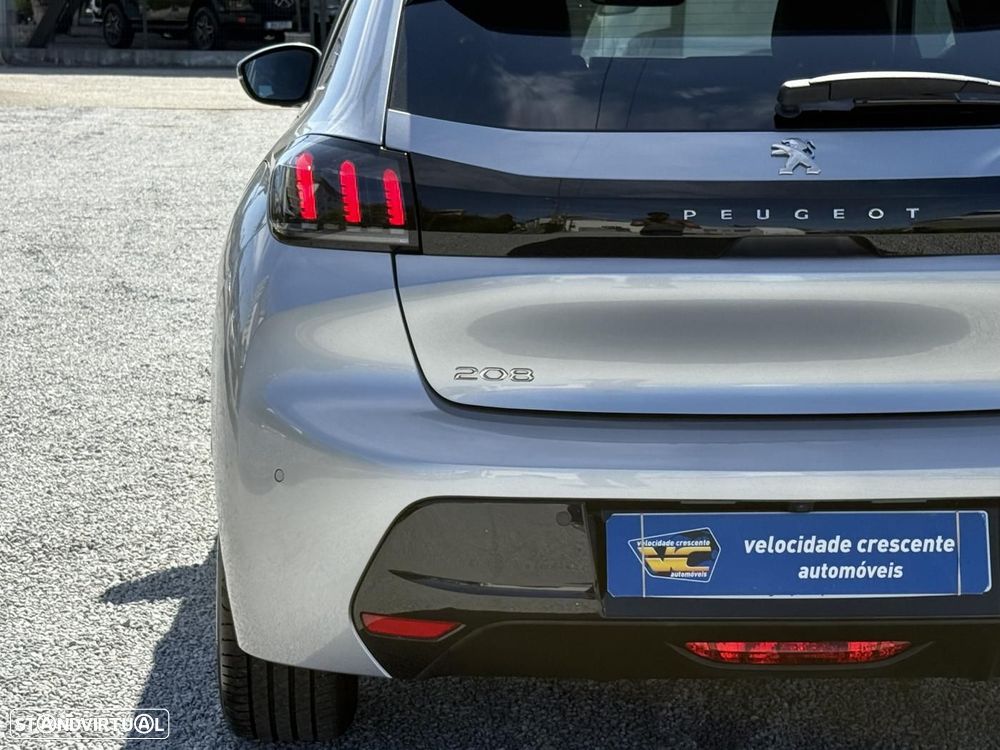 Peugeot 208 1.2 PureTech Allure - 11