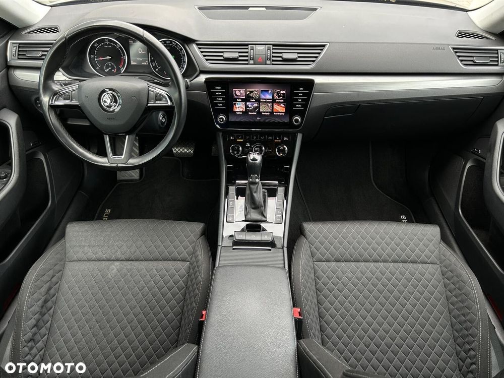 Skoda Superb 2.0 TDI Style DSG - 5