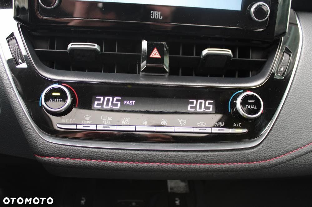 Toyota Corolla - 15