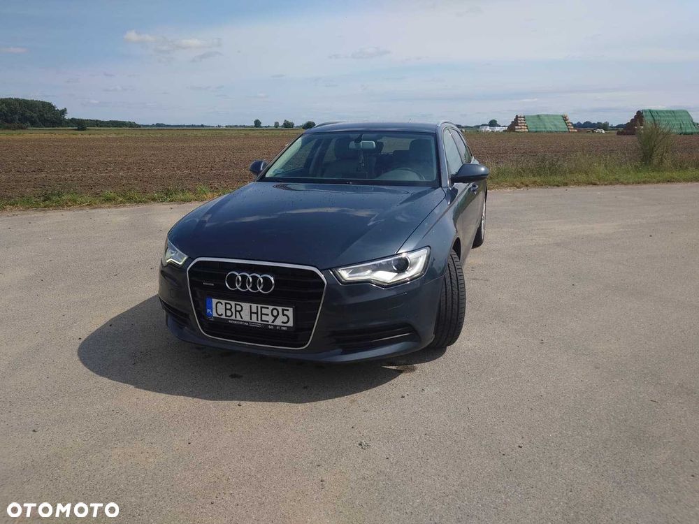 Audi A6 Avant - 1
