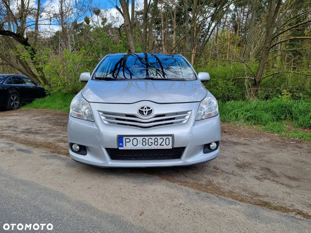 Toyota Verso 2.0 D-4D Premium 7os - 6
