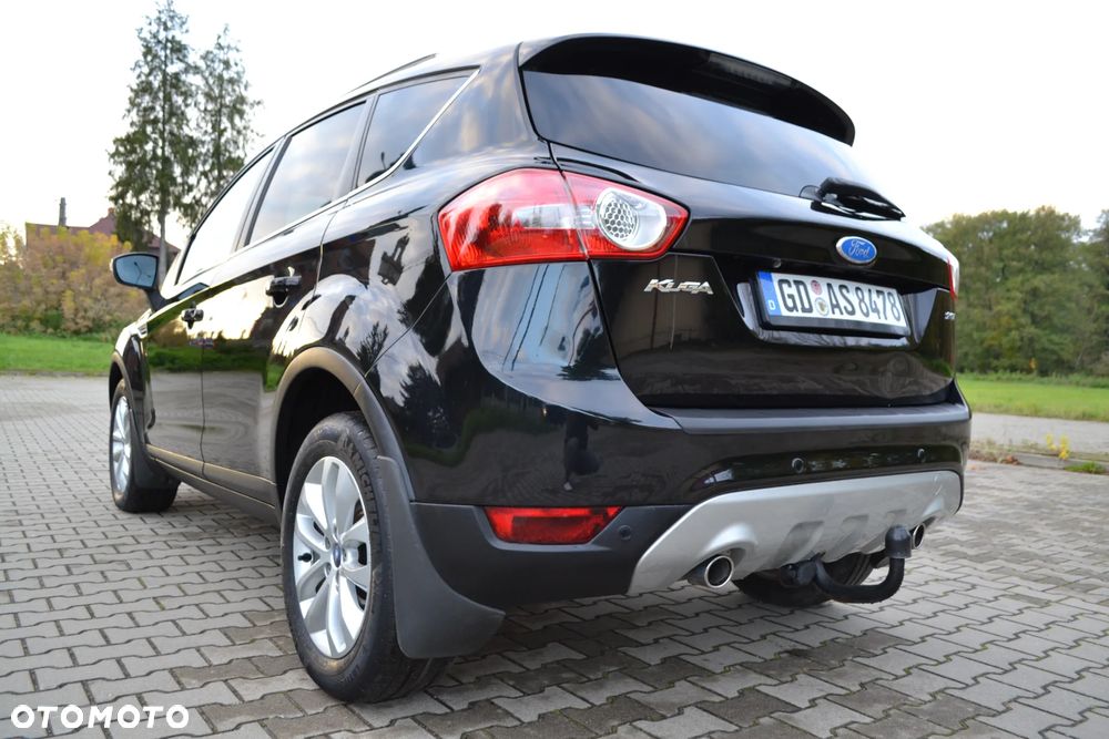 Ford Kuga 2.5 4x4 Titanium - 12